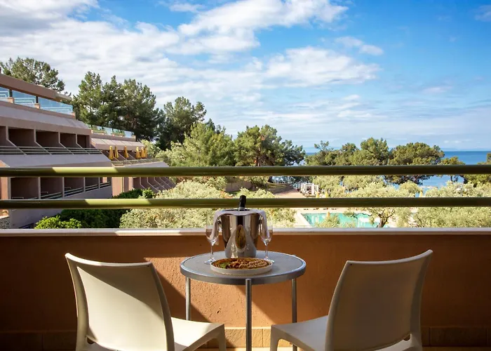 Ośrodek wypoczynkowy Royal Paradise & - Adults Friendly Potos