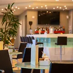 Royal Paradise & - Adults Friendly Resort Potos