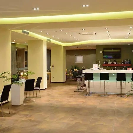 Feriested Royal Paradise & - Adults Friendly