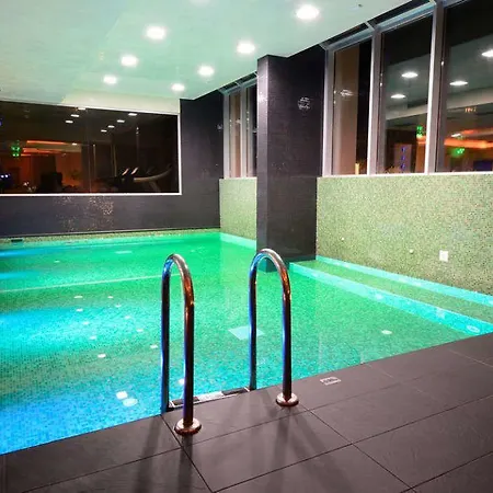 Royal Paradise & (adults Only) Resort Potos
