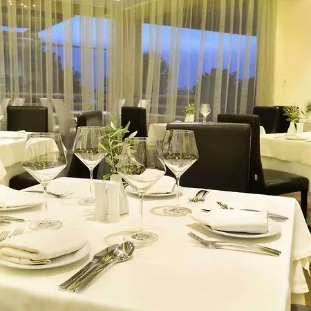 Royal Paradise & - Adults Friendly Feriested